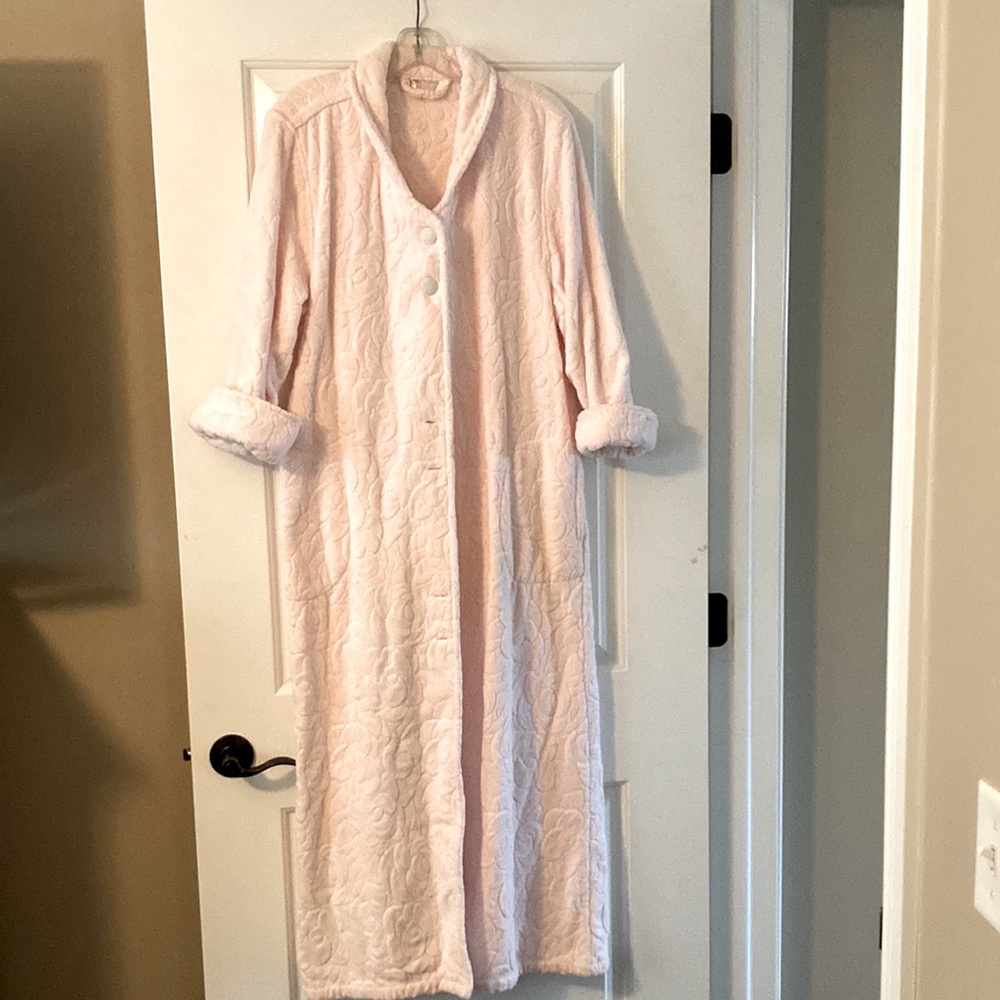 VTG Women’s Robe by Cypress Long szM button down pink cotton floral brocade